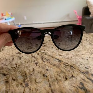 Women’s Ray Ban sunglasses